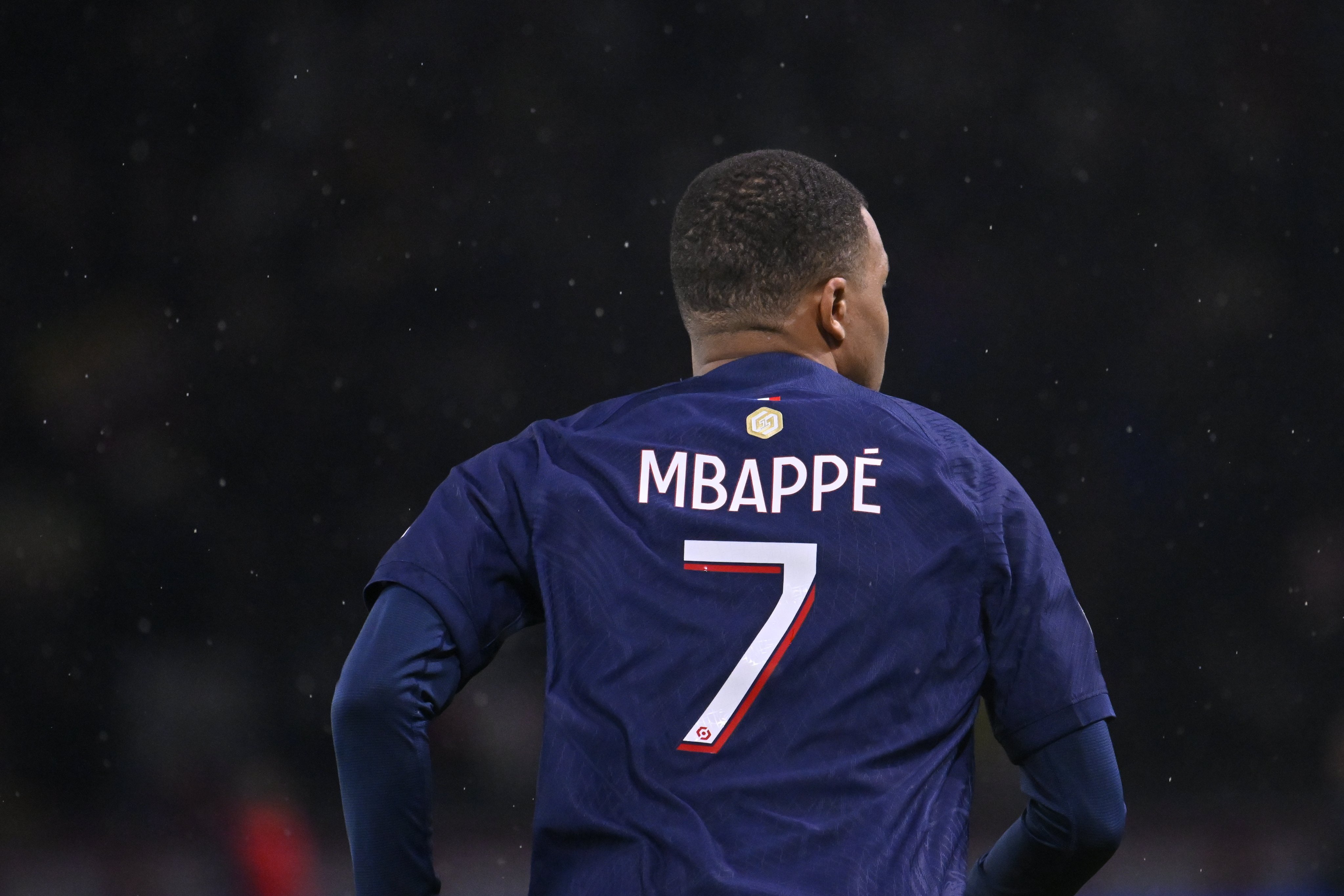 巴黎圣日耳曼大胜雷恩,继续领跑的简单介绍 巴黎圣日耳曼大胜雷恩,继续领跑的简单介绍