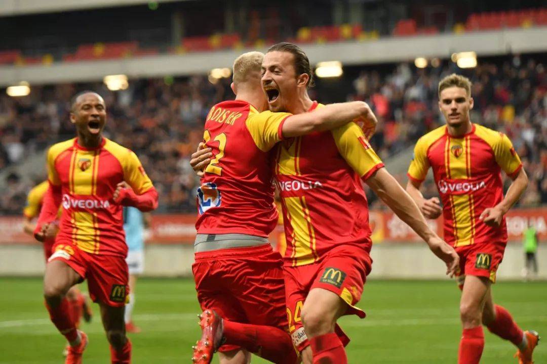 斯特拉斯堡结束胜利荒，法甲保级希望重燃的简单介绍