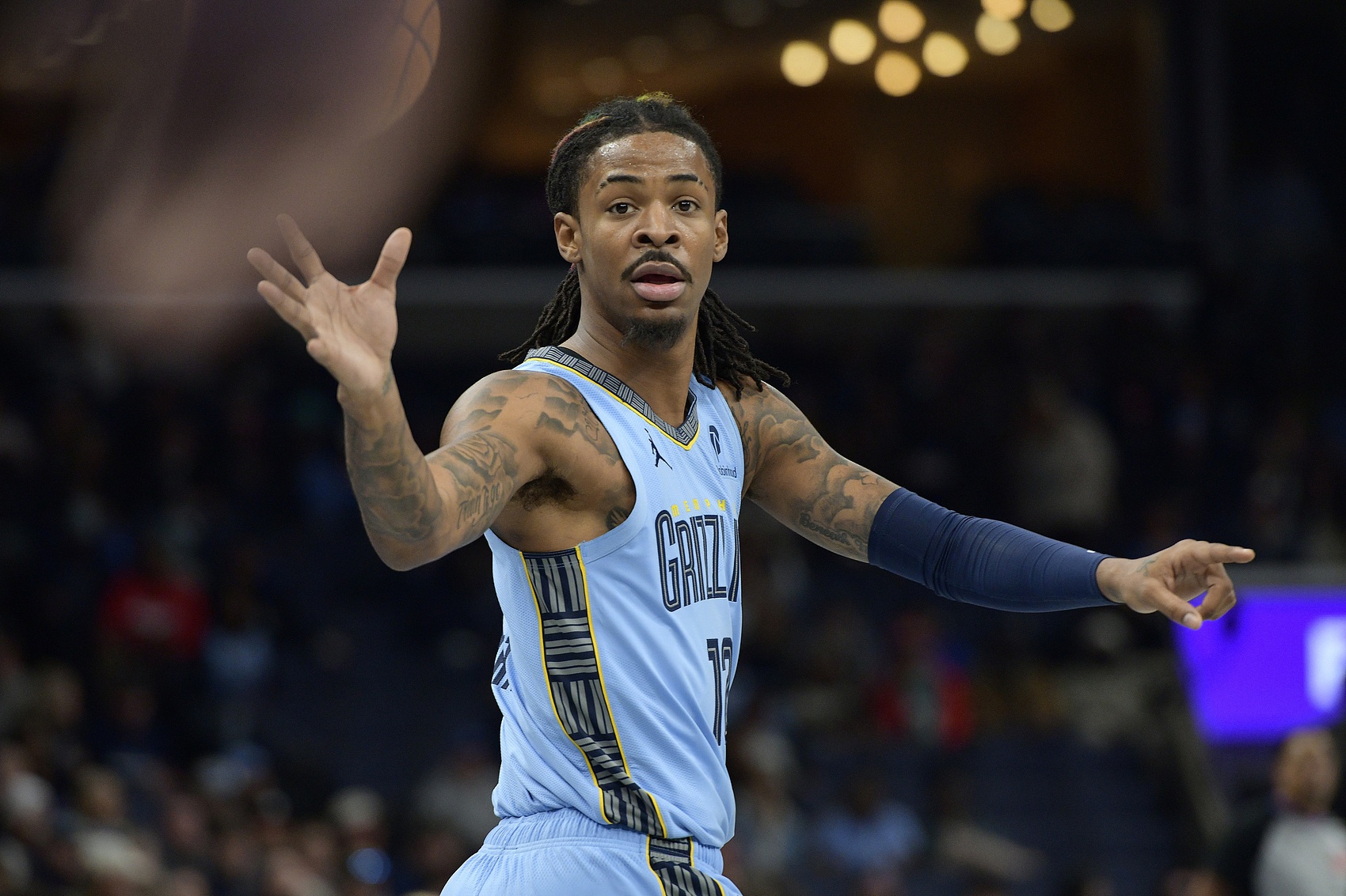 凯尔特人大胜灰熊,继续领跑东部 凯尔特人大胜灰熊,继续领跑东部