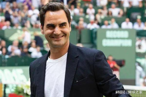 西班牙网球队完胜英国网球队，费德勒一己之力扛起全队的简单介绍