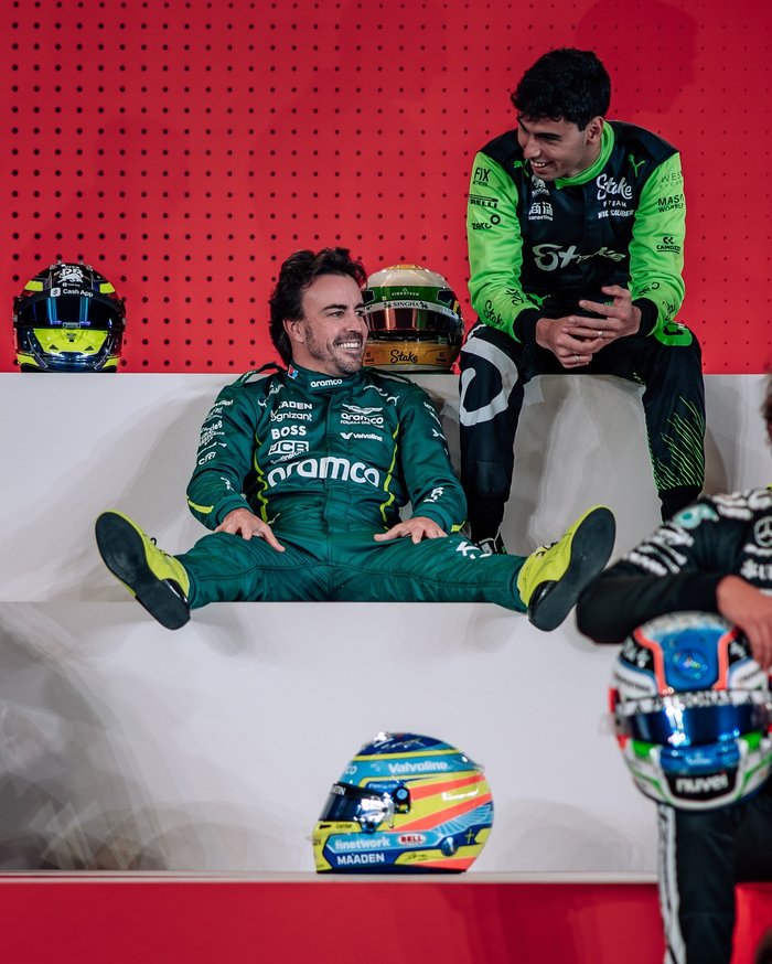 雷诺车队鏖战法拉利，皮亚斯特里刷新纪录